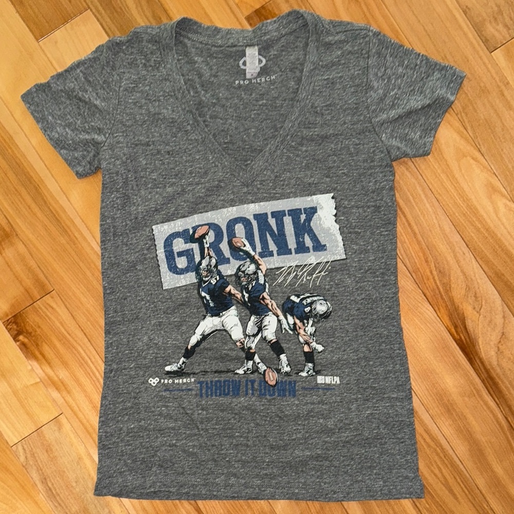 Casual Gray T-Shirt